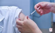 Các đối tượng thận trọng khi tiêm vắc xin Covid-19