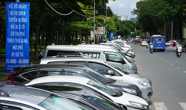 Mức thu phí đỗ xe ô tô tại 23 tuyến đường tại TP. Hồ Chí Minh