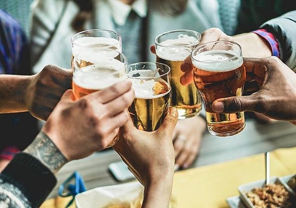 Để nhân viên uống rượu bia trong giờ làm việc, phạt “sếp” tới 5 triệu đồng